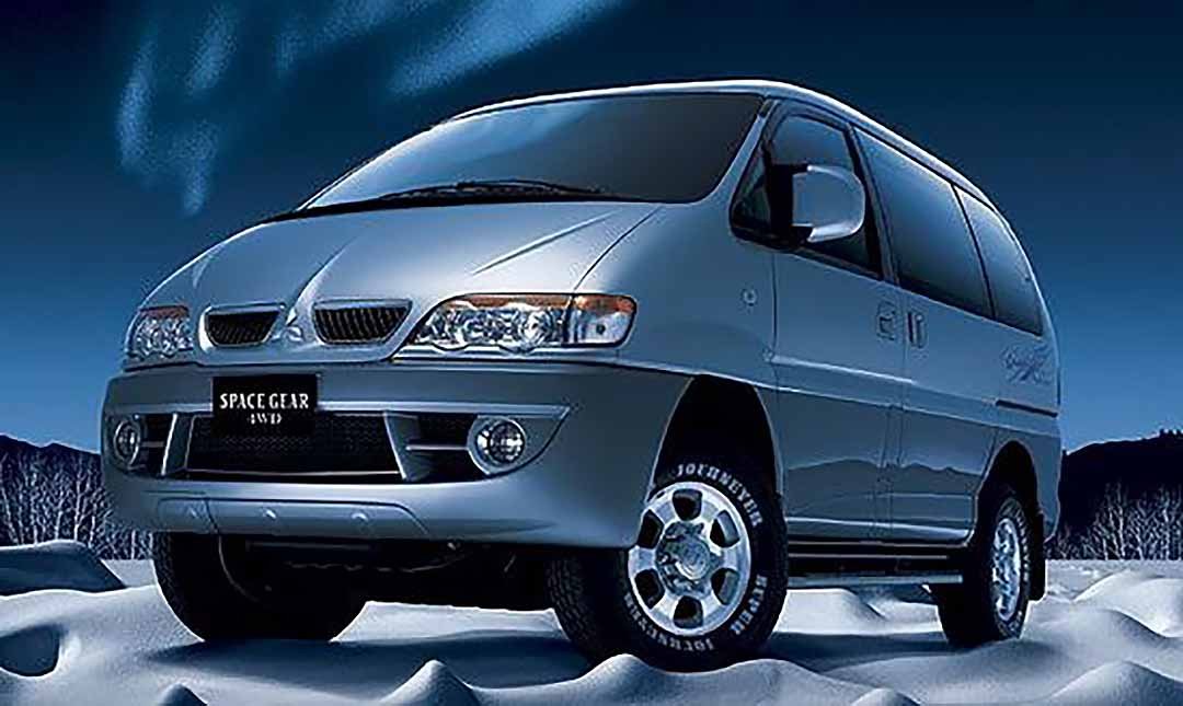 九人座〡现代starex